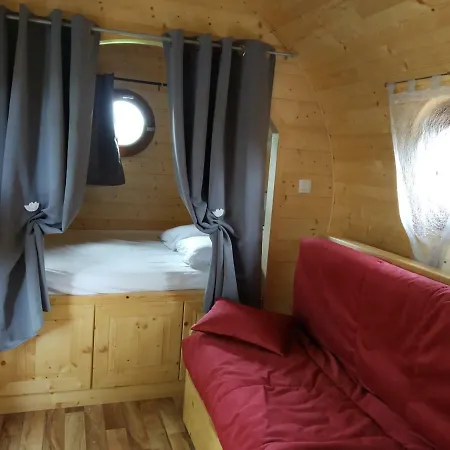 Bed and breakfast Aux Ronzieres 3*