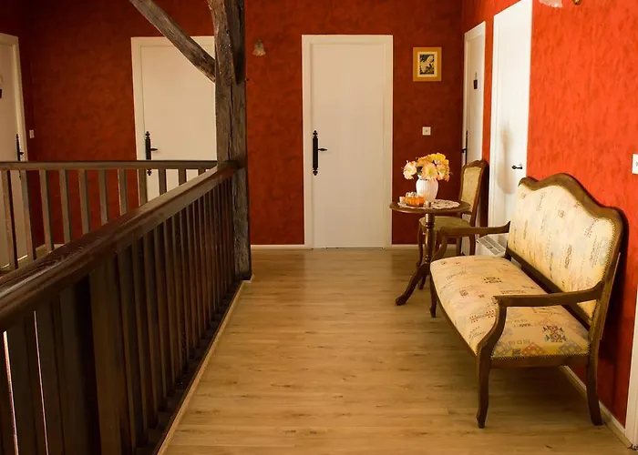 Bed & Breakfast Aux Ronzieres 3*