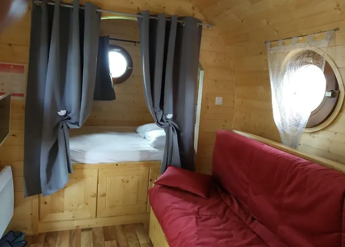 Bed & Breakfast Aux Ronzieres 3*